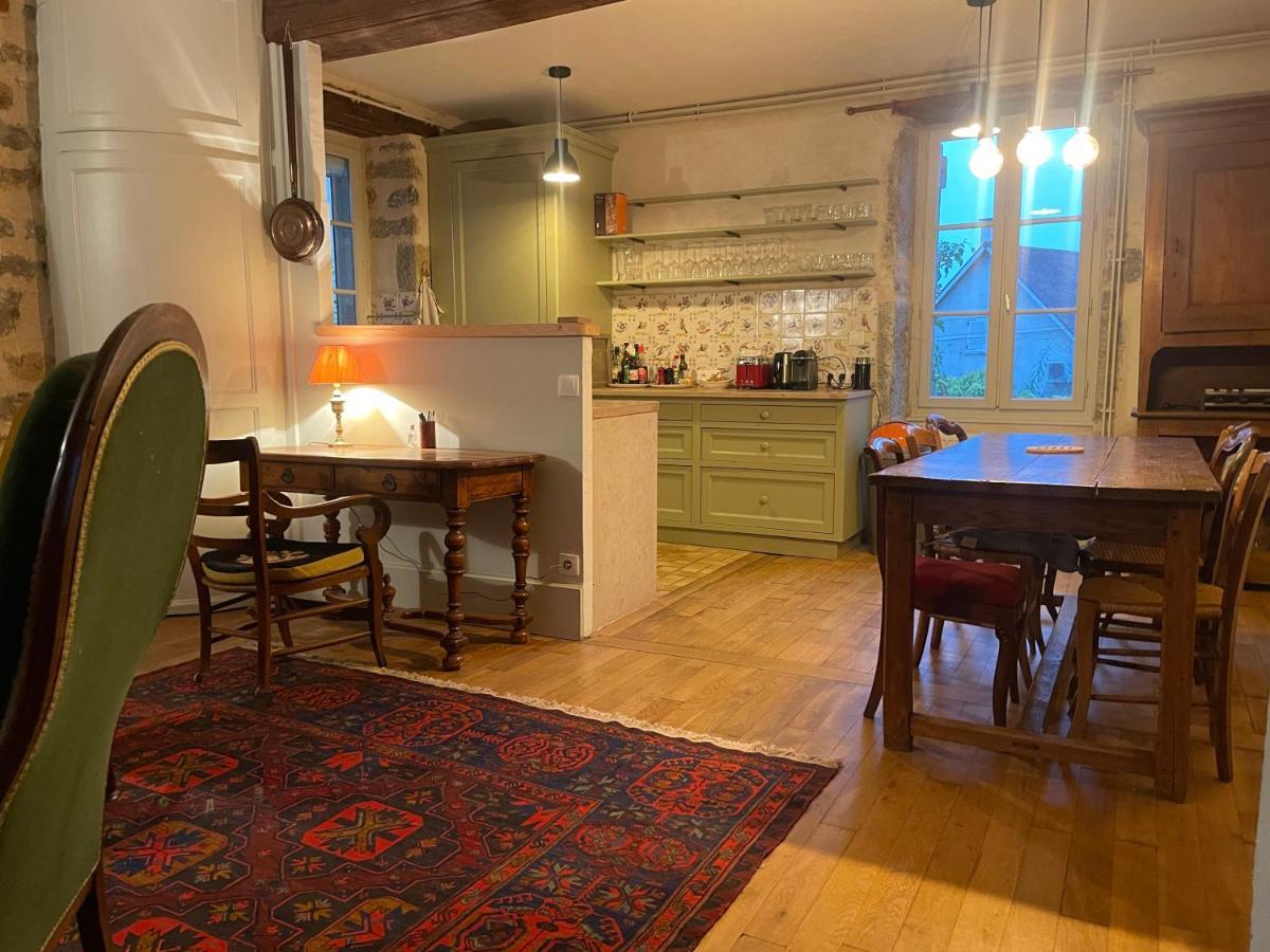 Hotel Chez Katia Semur-en-Auxois Esterno foto